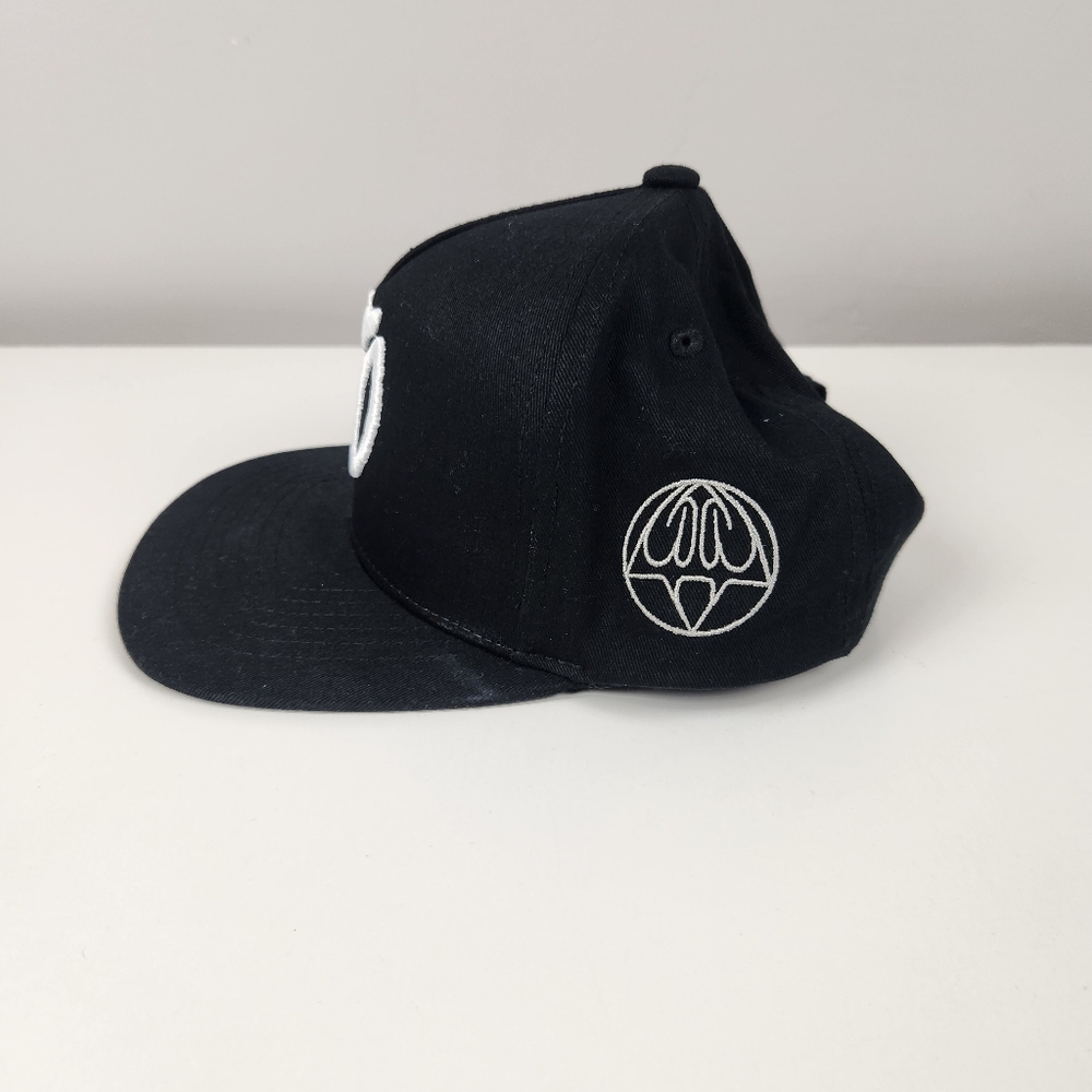 The Weeknd After Hours 2025 Tour Hat - Picture 2 of 4